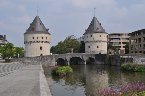 tours du Broel